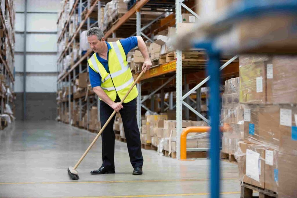 Expert Warehouse cleaning Services in London By Pearl Lemon Cleaning